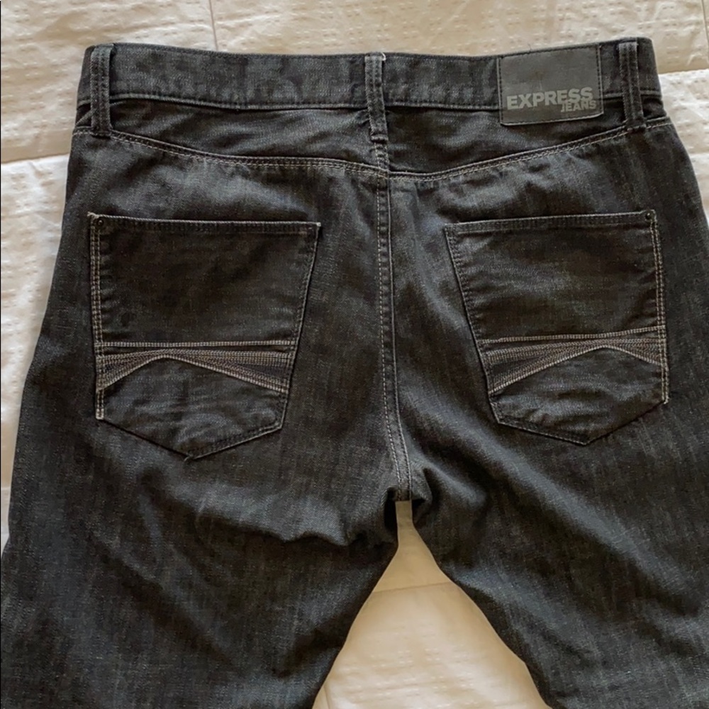 Jean - Picture 4 of 5